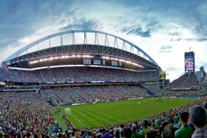 开云体育-从东伦敦工人区到温莎城堡：贝克汉姆30年逆袭的阶级跃迁密码，贝克汉姆伦敦的豪宅